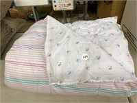 Twin Reversible Comforter