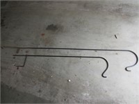 2-shepherd hooks