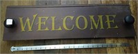 Welcome Sign with 2 Knob Hangers