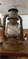 Dietz D- Lite NY USA Lantern Lamp