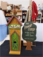 Wood Vermont Syrup Plaque & Wood Bird House