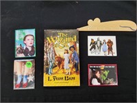 Wizard of Oz Book & 4 Magnets