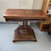 Pedestal Side Table with Pull Out Top