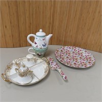 Cake Plate, Teapot, & S&P