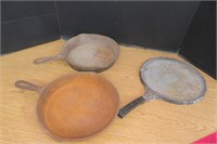 3 Cast Iron Skillets Wagner, Marked 8, Wear Ever+