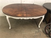 FRENCH STYLE DINING TABLE
