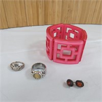 Bracelet, Rings & Earrings
