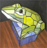 Stained glass frog light