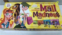 2004 COMPLETE TALKING ELECTRONIC MALL MADNESS GAME