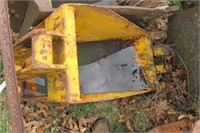 Backhoe 15.5: trenching bucket with 4 teeth