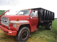 lot 3007- 1986 Ford Dump truck red with TITLE