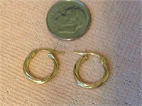 14K Gold Round Small Hoop Earrings