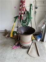 Clean up Lot - Garage