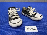 Converse Shoes Size 6 Toddler