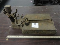 Vintage Cast Iron Scale