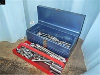 Metal tool box w/ ¼" 3/8" ½" ratchets & ext