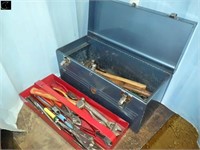 Metal box w/pliers, hammers, vice grips, hack