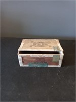 Royal seal cigar box