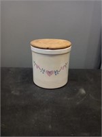 Decorative crock with lid