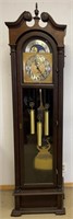 HENTSCHEL GRANDFATHER CLOCK W MAHOGANY - WORKING