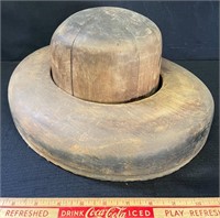GREAT ANTIQUE WOODEN HAT MOLD - NEAT DECOR