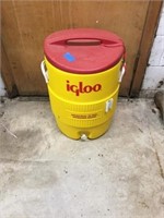 Igloo Water Cooler 10 Gallon