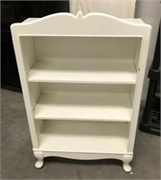 Shelving With Cabriole Legs