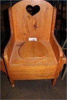 WOODEN CHILDS POTTY SEAT