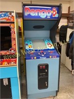 1982 Pengo Sega Arcade Game