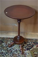 Small Mahogany Pie Table