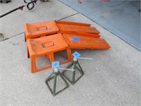 Pair of Car Ramps & Jack Stands