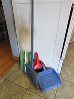 Kitchen Brooms & Dust Pans
