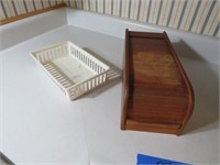 Small Wooden Recipe Box, Plastic Pencil Bin