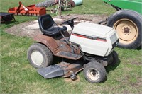 White LT 165 Lawn mower