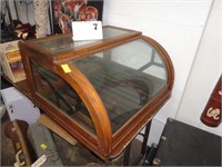 ANTIQUE PIE DISPLAY CASE- OPENS/CLOSES & LOCKS