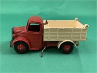 Bedford Dinky Toy