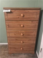 (5) Drawer Wooden Dresser