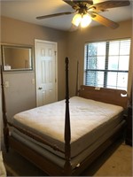 Wooden Poster Bed / Box Springs / Mattress