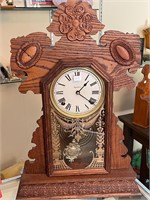 Ingraham Gingerbread Clock
