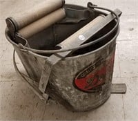 Delux Metal Mop Bucket by Schlueter