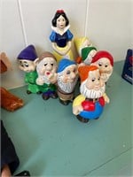Ceramic Snow White and the 7 Dwarves