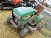 lot 3162- JD 318 Lawn tractor