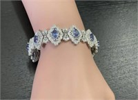 9.92 Cts Natural Blue Tanzanite Diamond Bracelet