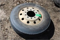 (1) Ironman 11R24.5 Tire