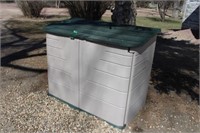 Rubbermaid Garbage Can Container