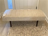 UPHOLSTERED BENCH