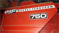 750 Massey-Ferguson combine,
