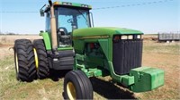 1997 ,John Deere 8100  2 wheel drive tractor,