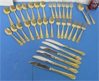 Gold Plate Hampton Flatware 32 PC