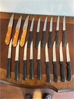 Lot of (18) Steak Knives